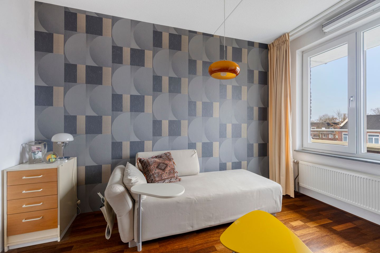 Spacious Top Floor Apartment with Sunny Roof Terrace in Belcrum — 19