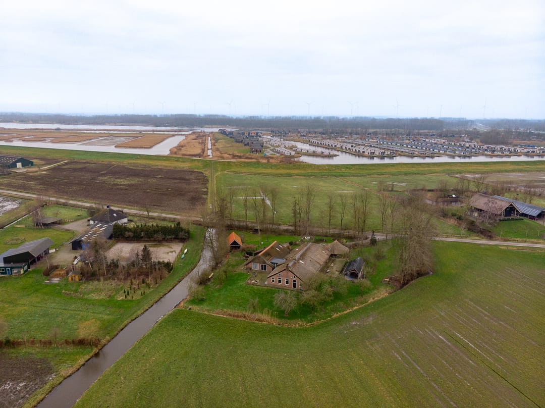 Photo 52 of Buitendijksweg 10-B