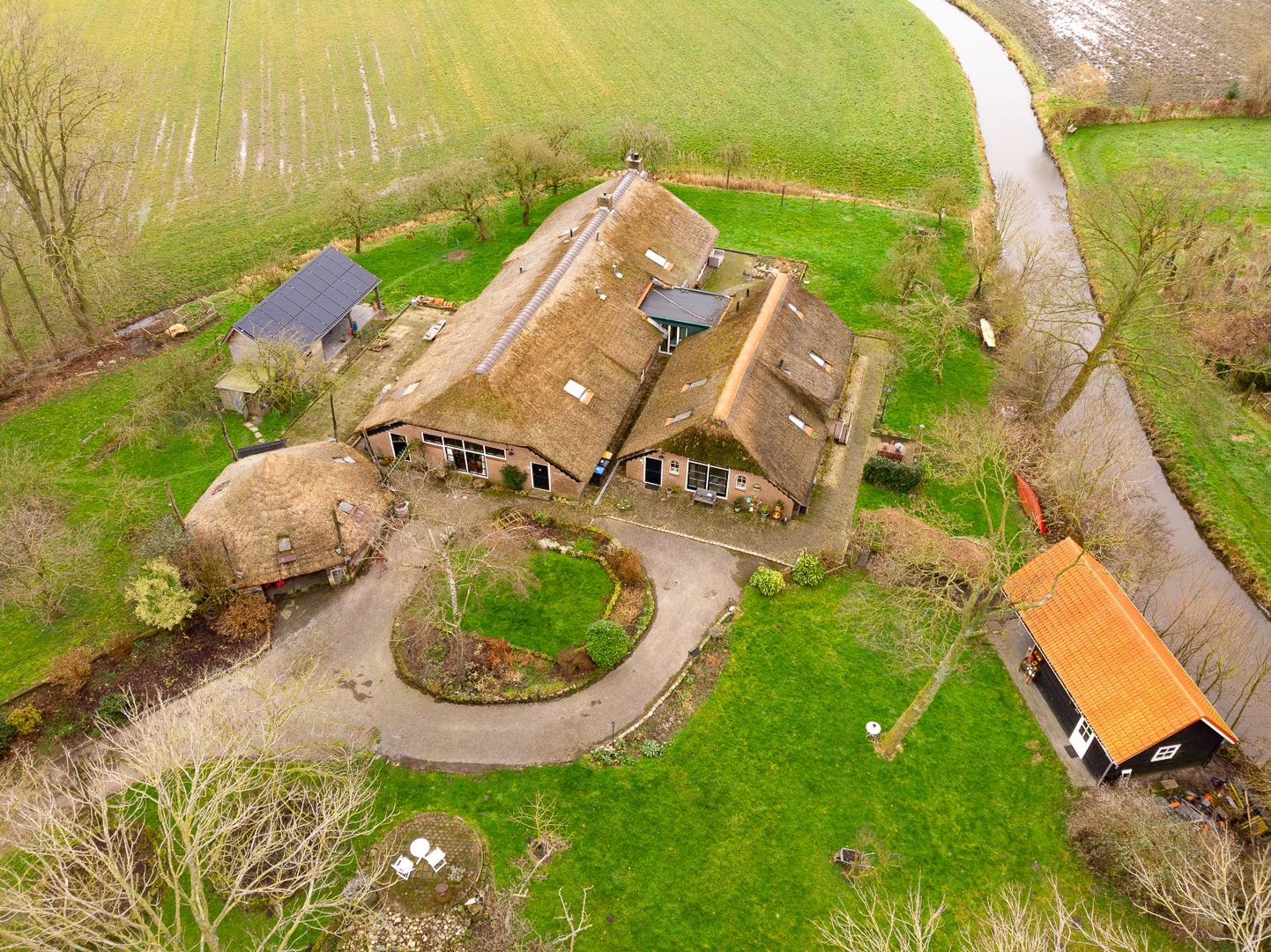 Photo 54 of Buitendijksweg 10-B