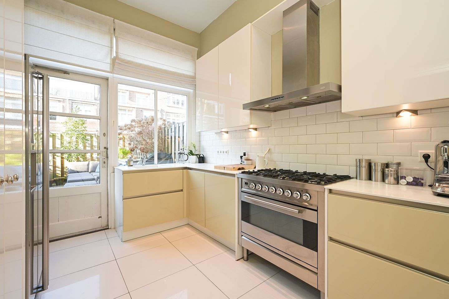 Photo 20 of Dedelstraat 10