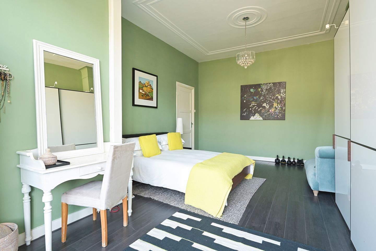 Photo 35 of Dedelstraat 10