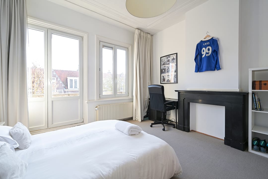 Photo 43 of Dedelstraat 10