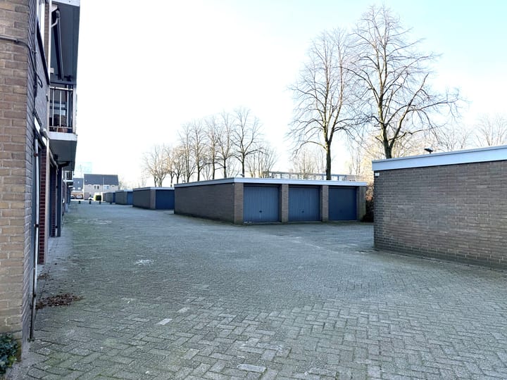 Photo 5 of Hobokenstraat 155