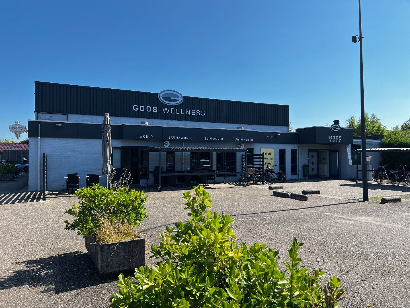 View photo 1 of Heinsbergerweg 63