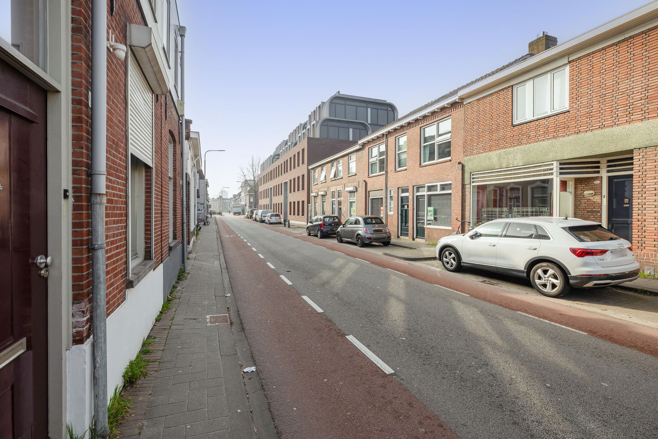 Photo 24 of Bisschop Zwijsenstraat 92