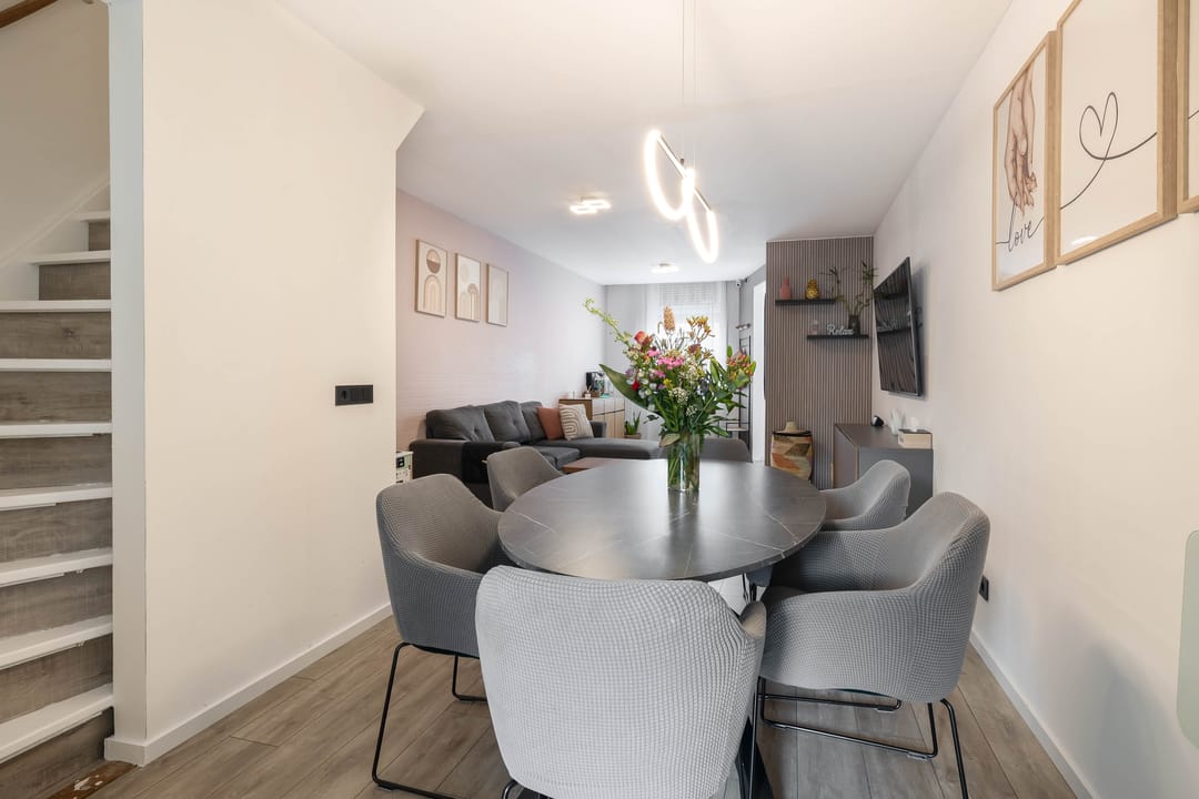 Photo 8 of Bisschop Zwijsenstraat 92