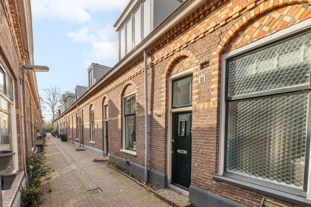 Foto 2 van Spuistraat 2