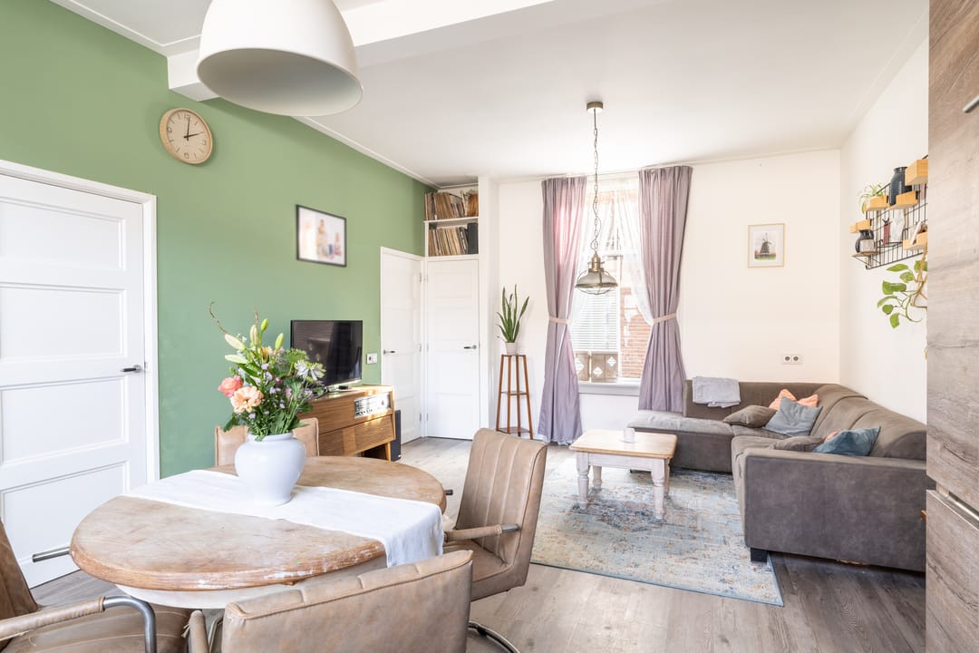 Foto 7 van Spuistraat 2