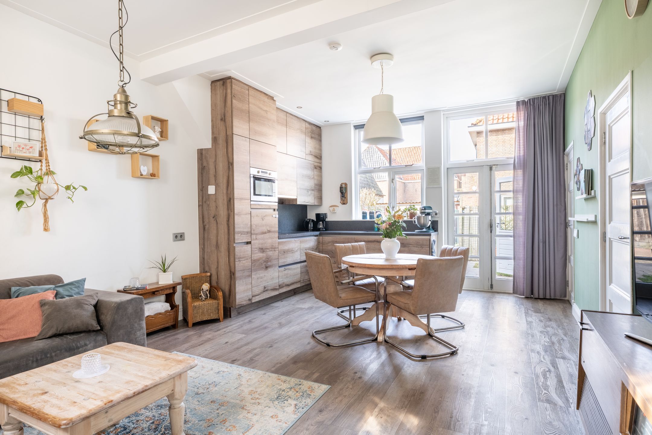 Foto 9 van Spuistraat 2