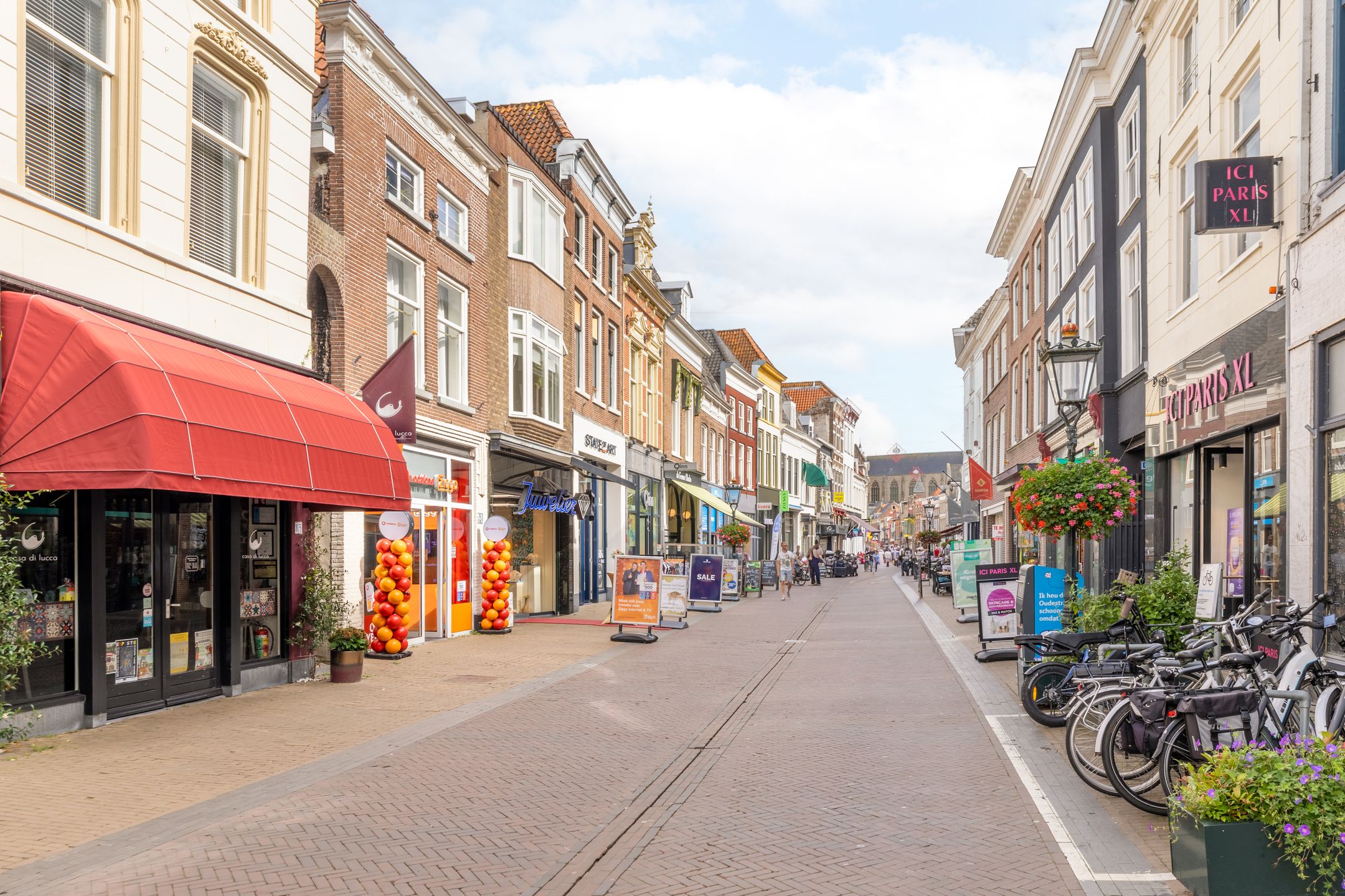 Foto 42 van Spuistraat 2