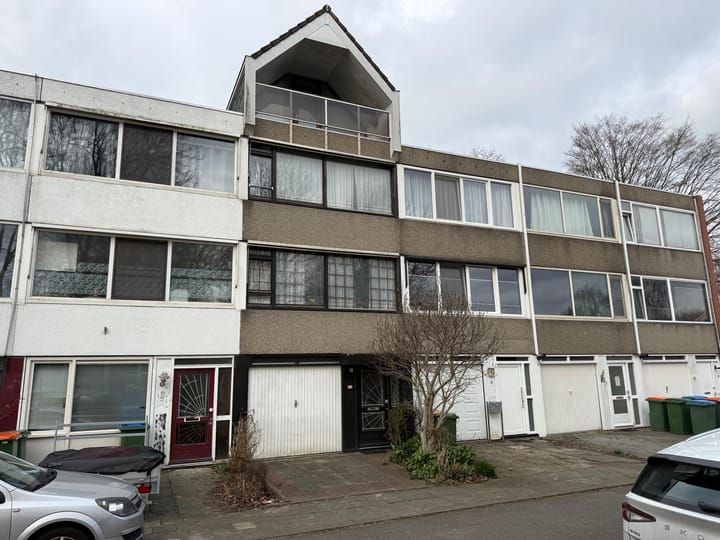 Jan van den Domstraat 17