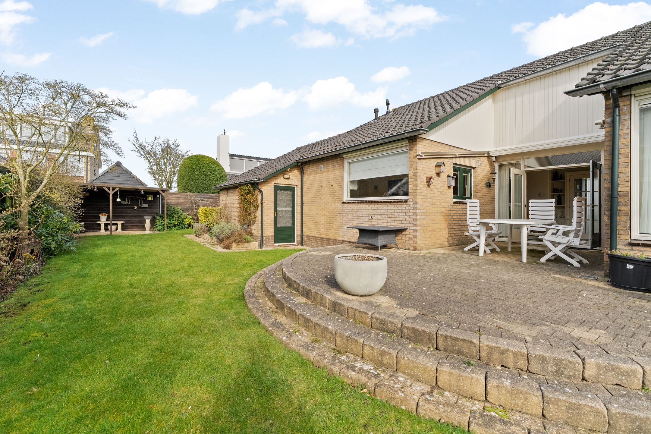 Spacious Detached Bungalow with Large Garden in Noordwijk — 13