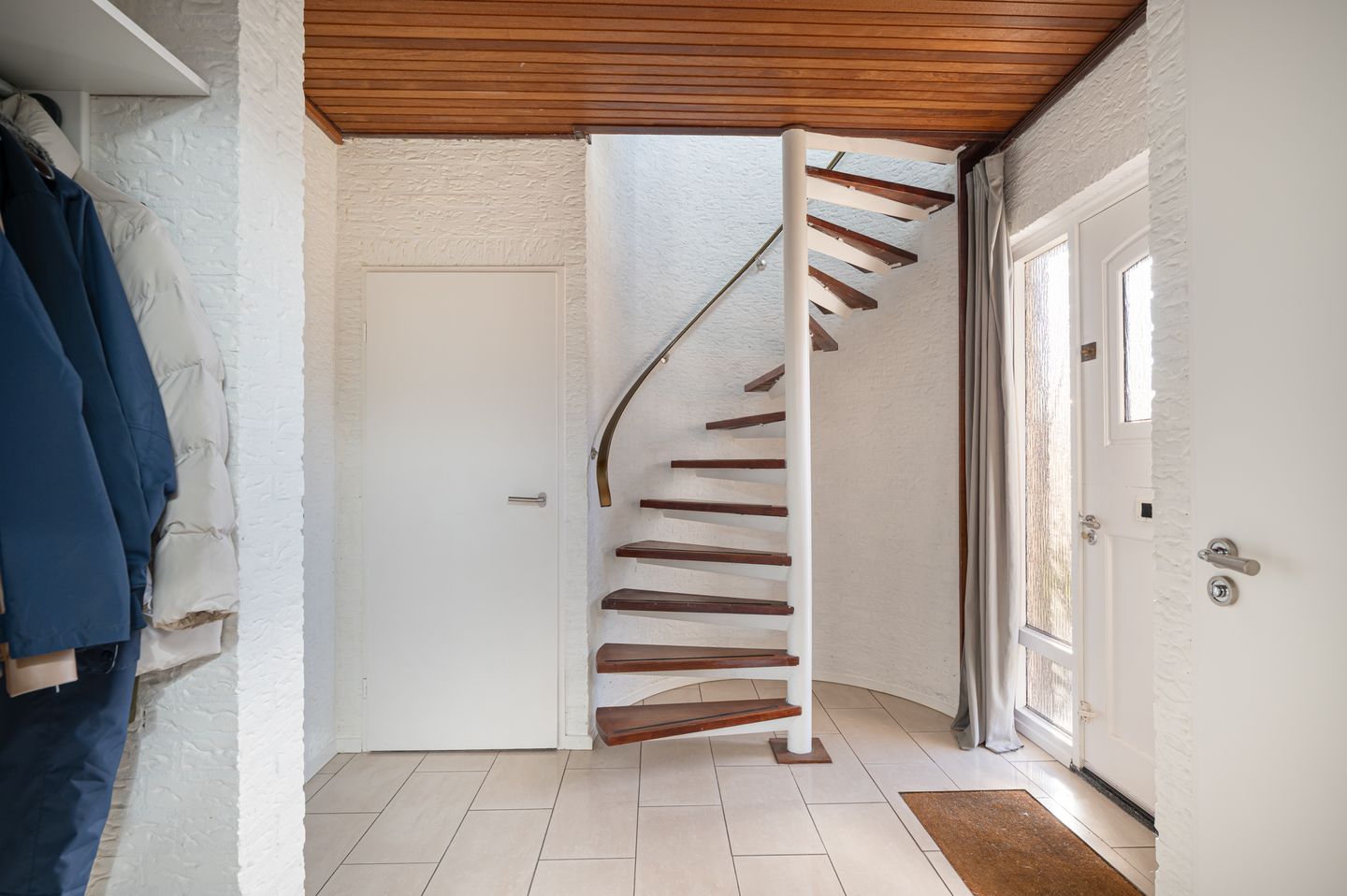 Foto 25 van Nieuwe Waalreseweg 2