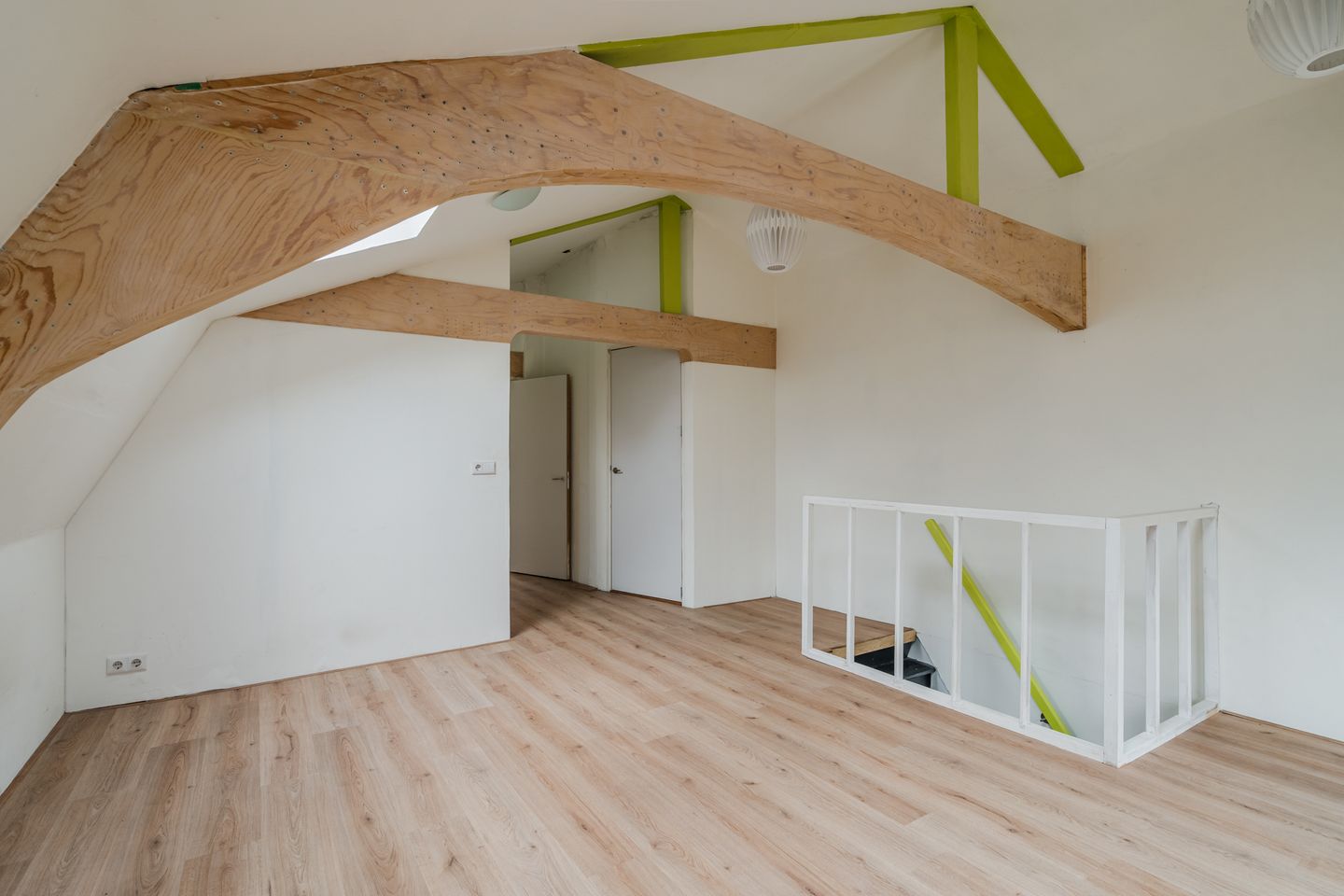 Foto 19 van Dovenetel 52