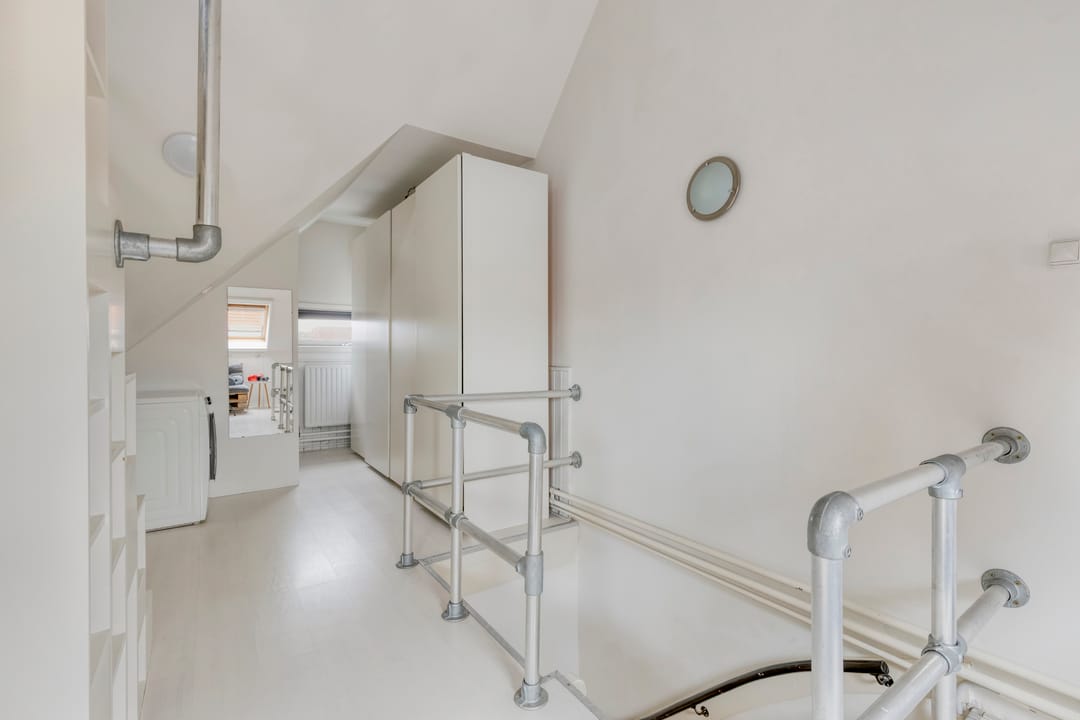 Foto 37 van Leenderweg 276