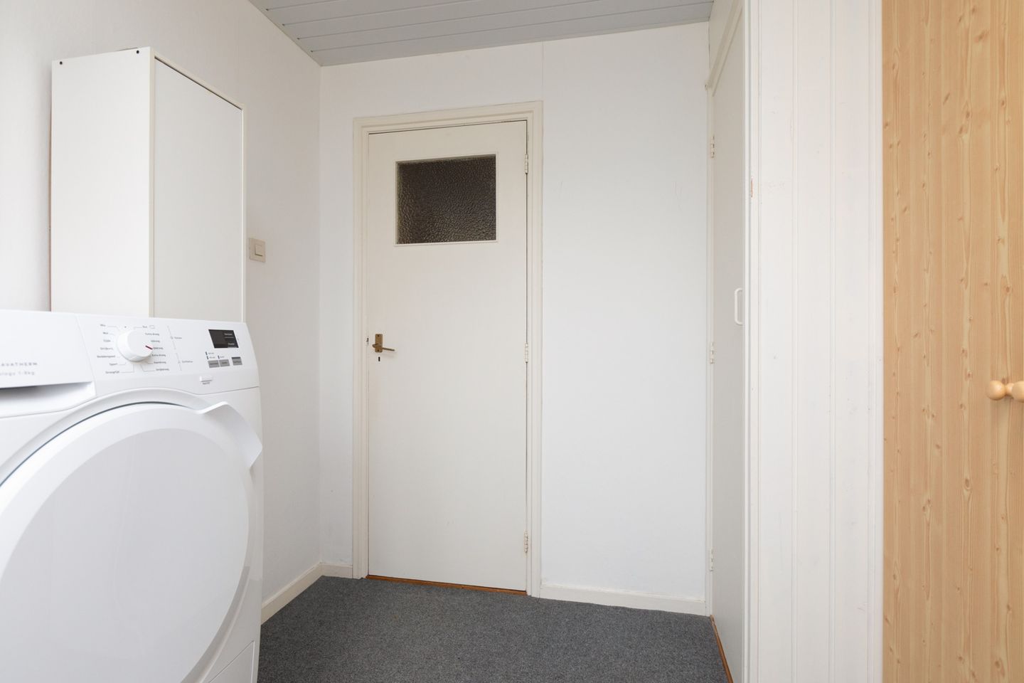 Foto 19 van Johan de Wittplein 12