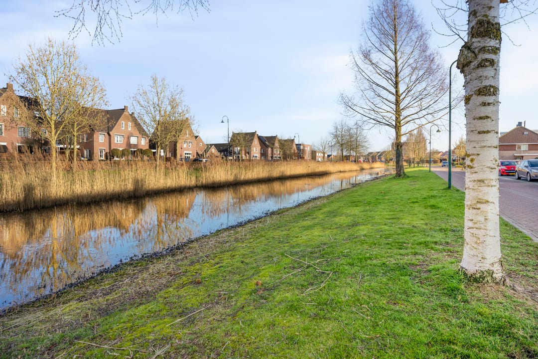 Photo 2 of Watertuin 290