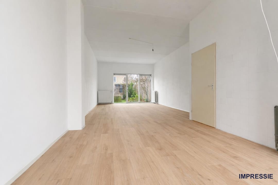 Photo 8 of Vrouwe Udasingel 236