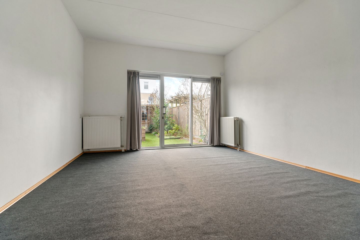 Photo 10 of Vrouwe Udasingel 236