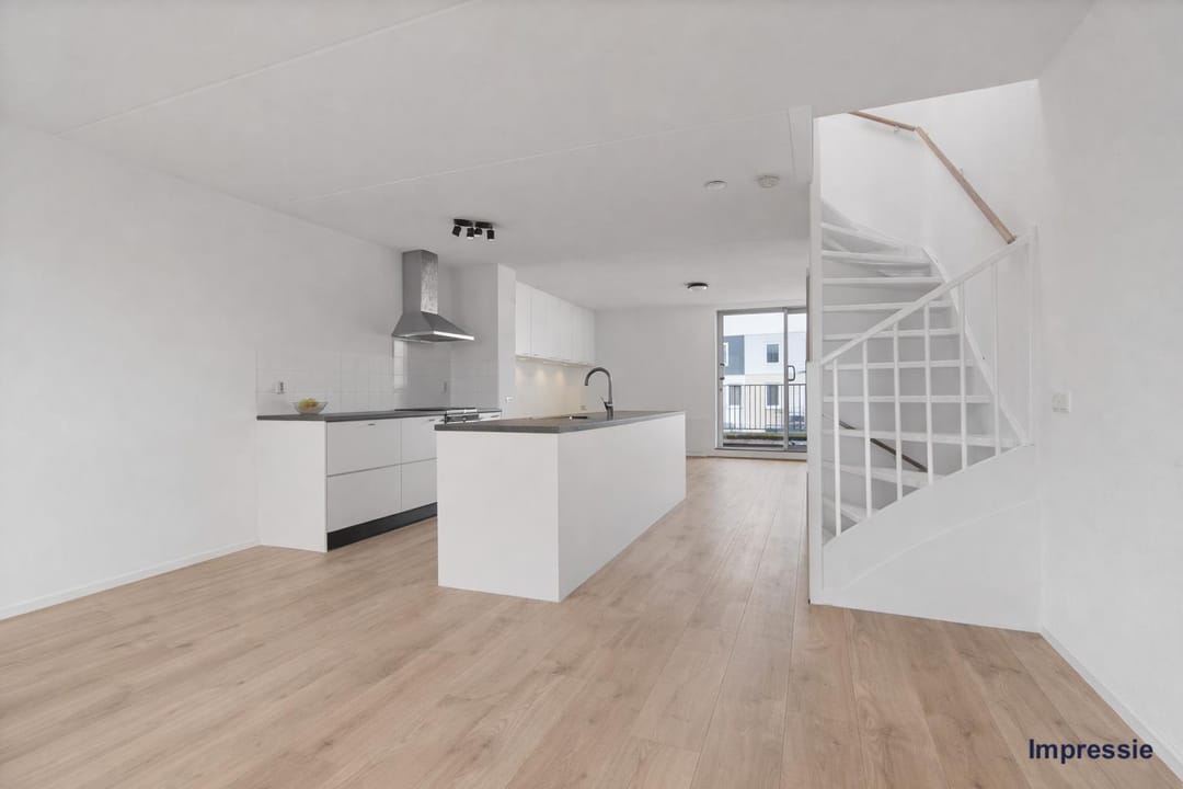 Photo 17 of Vrouwe Udasingel 236