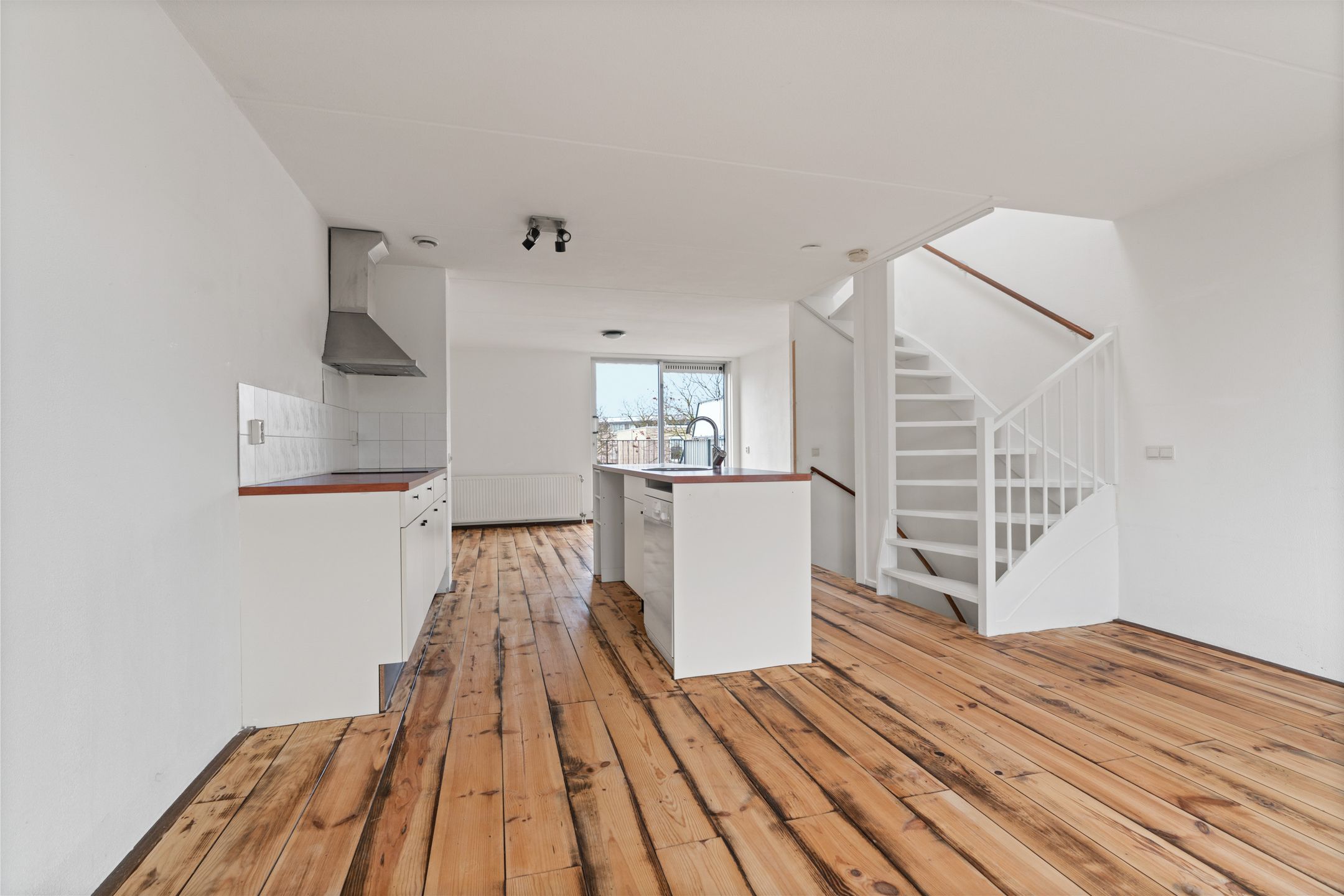 Photo 24 of Vrouwe Udasingel 236