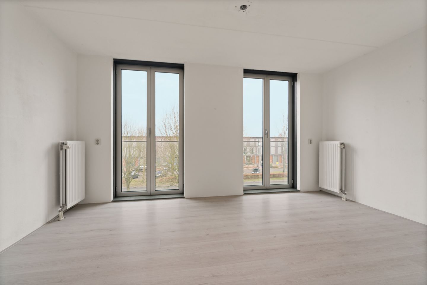 Photo 34 of Vrouwe Udasingel 236