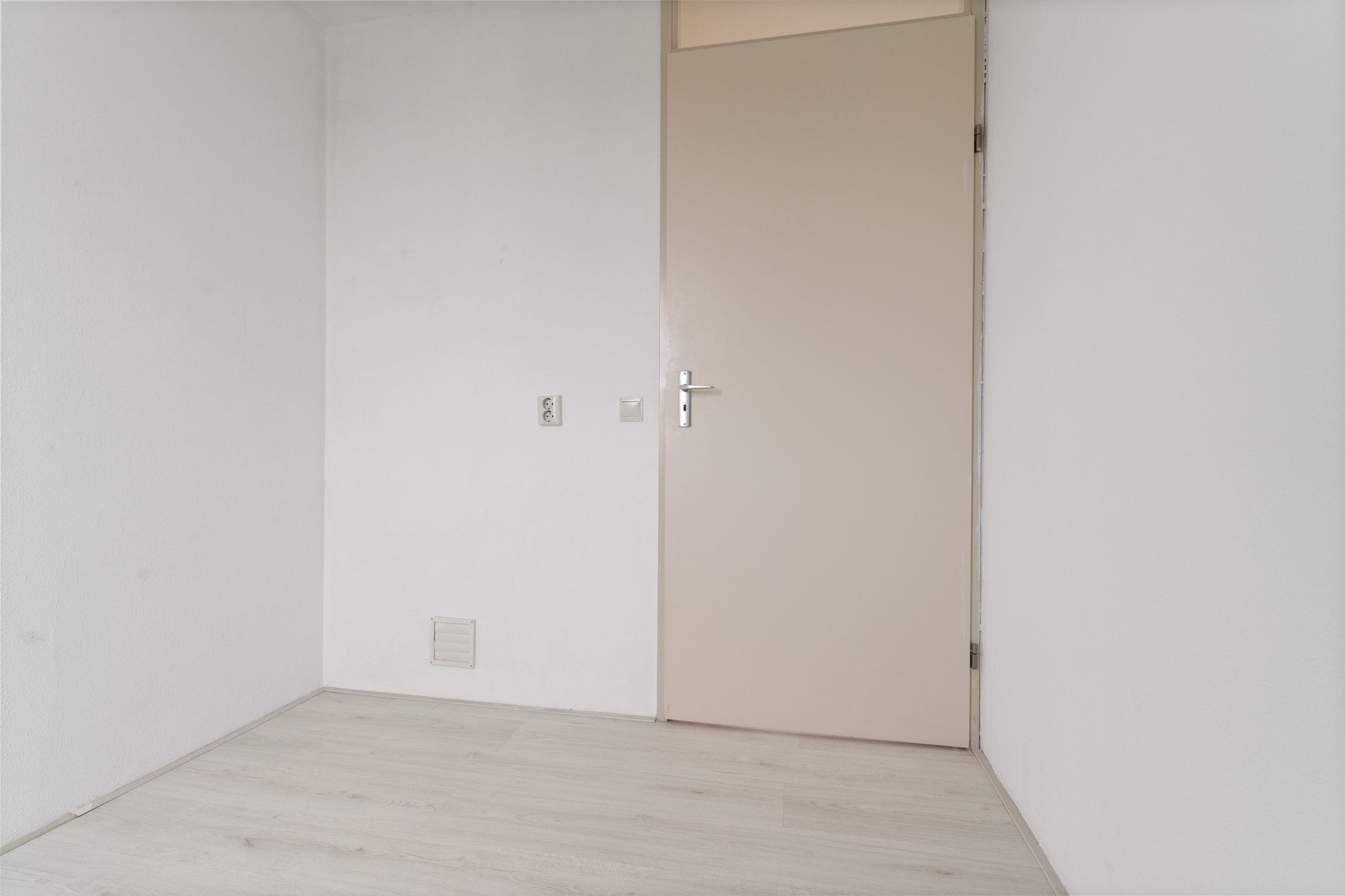 Photo 42 of Vrouwe Udasingel 236