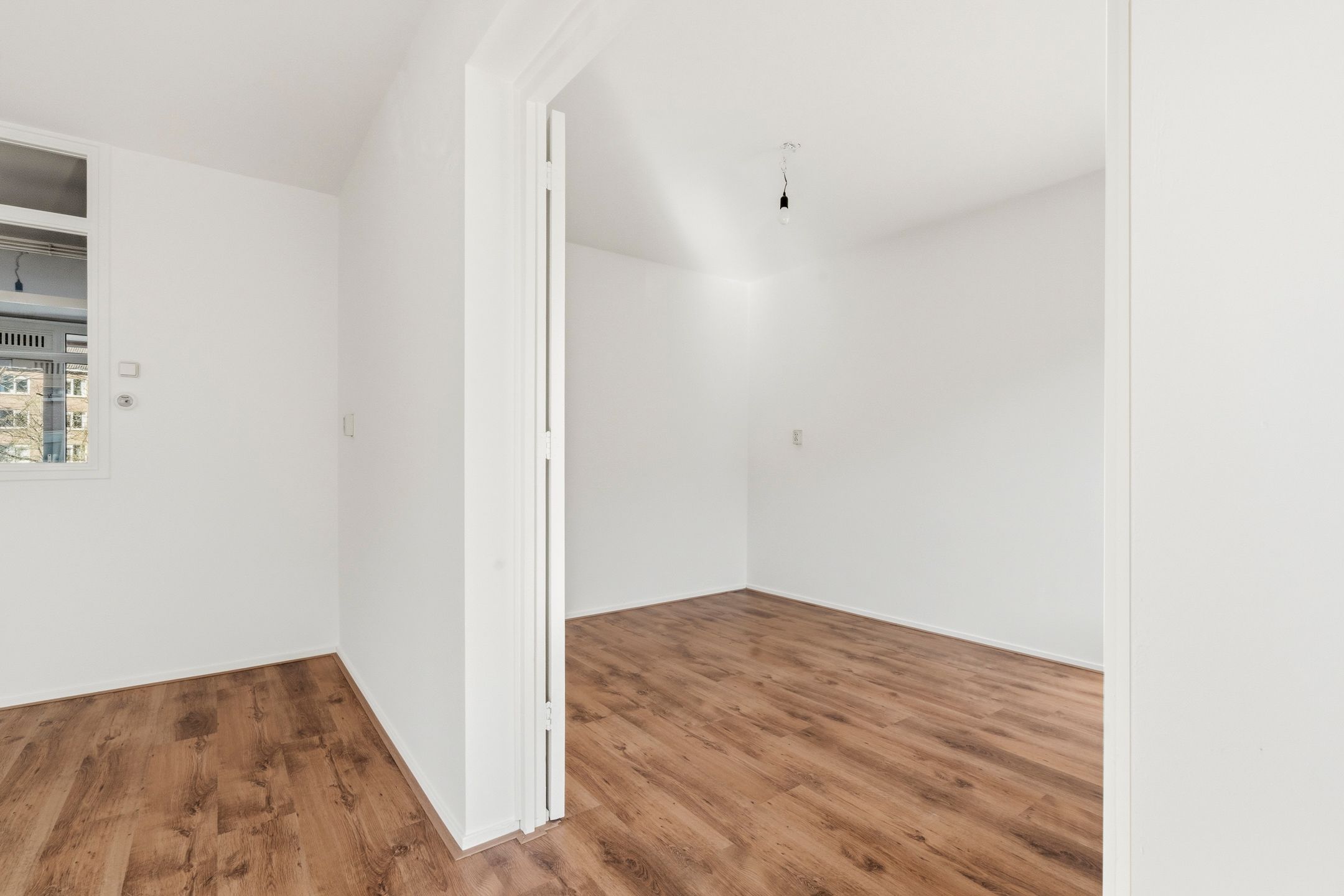 Photo 6 of Beemsterstraat 438