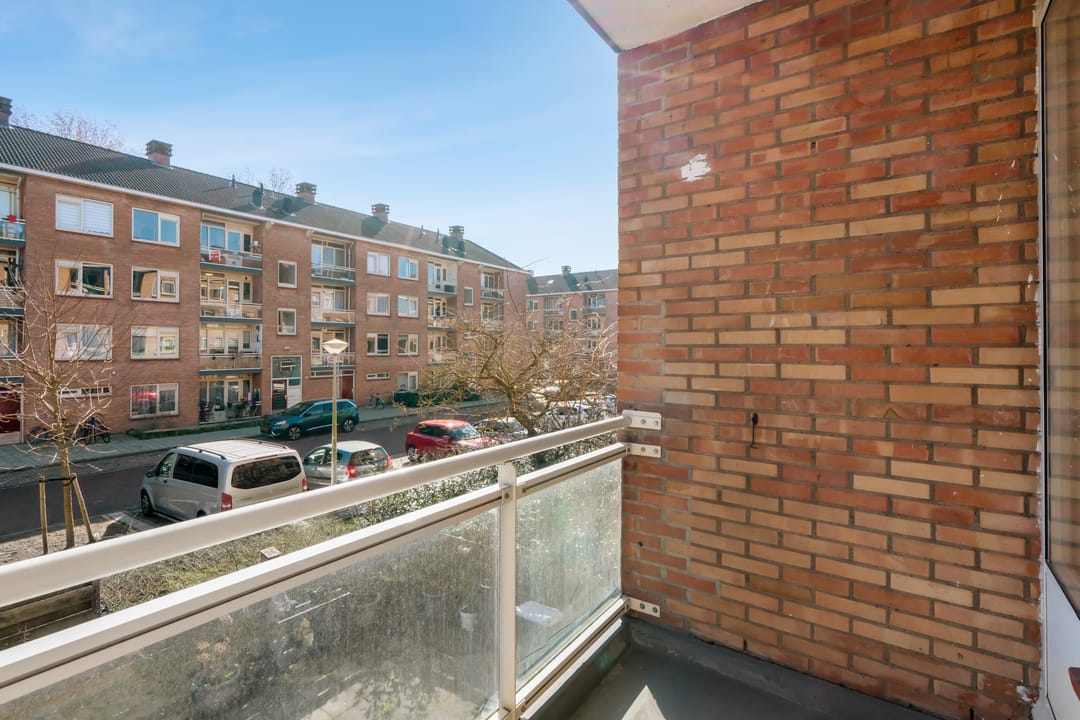 Photo 8 of Beemsterstraat 438