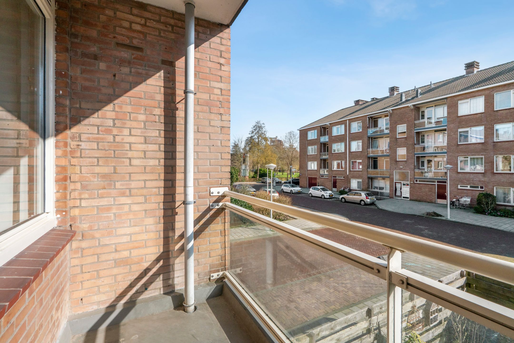 Photo 9 of Beemsterstraat 438