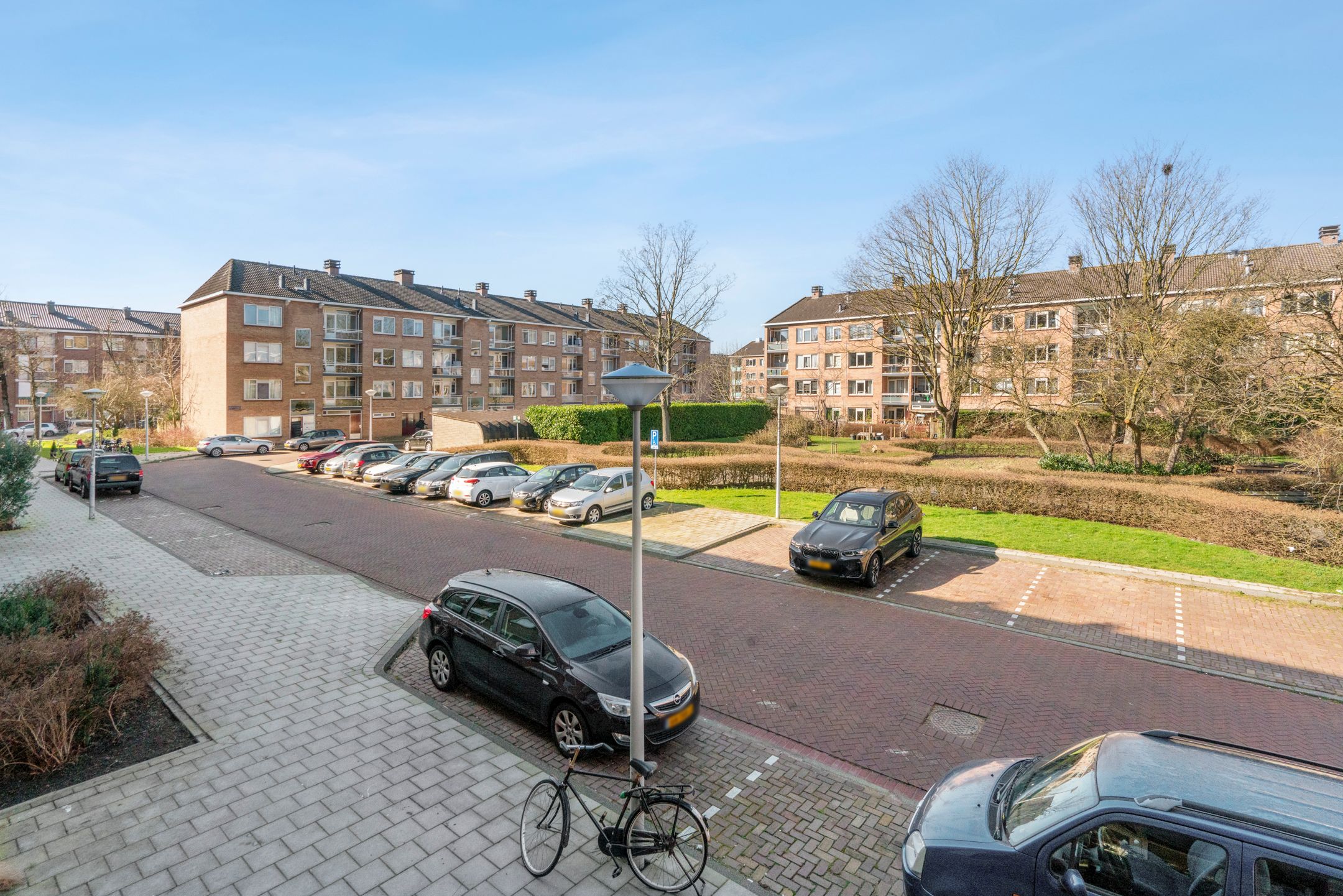 Photo 15 of Beemsterstraat 438