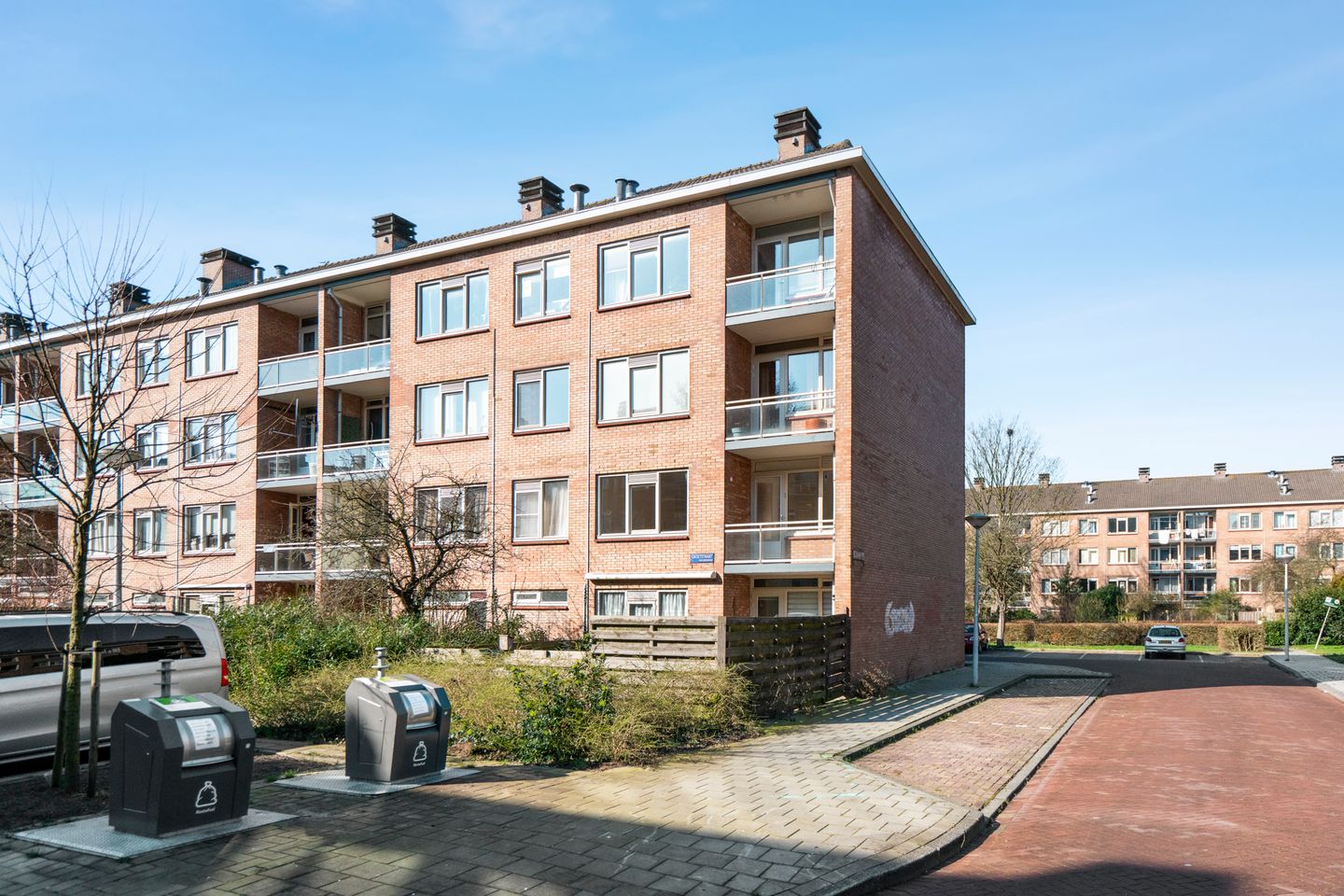 Photo 25 of Beemsterstraat 438