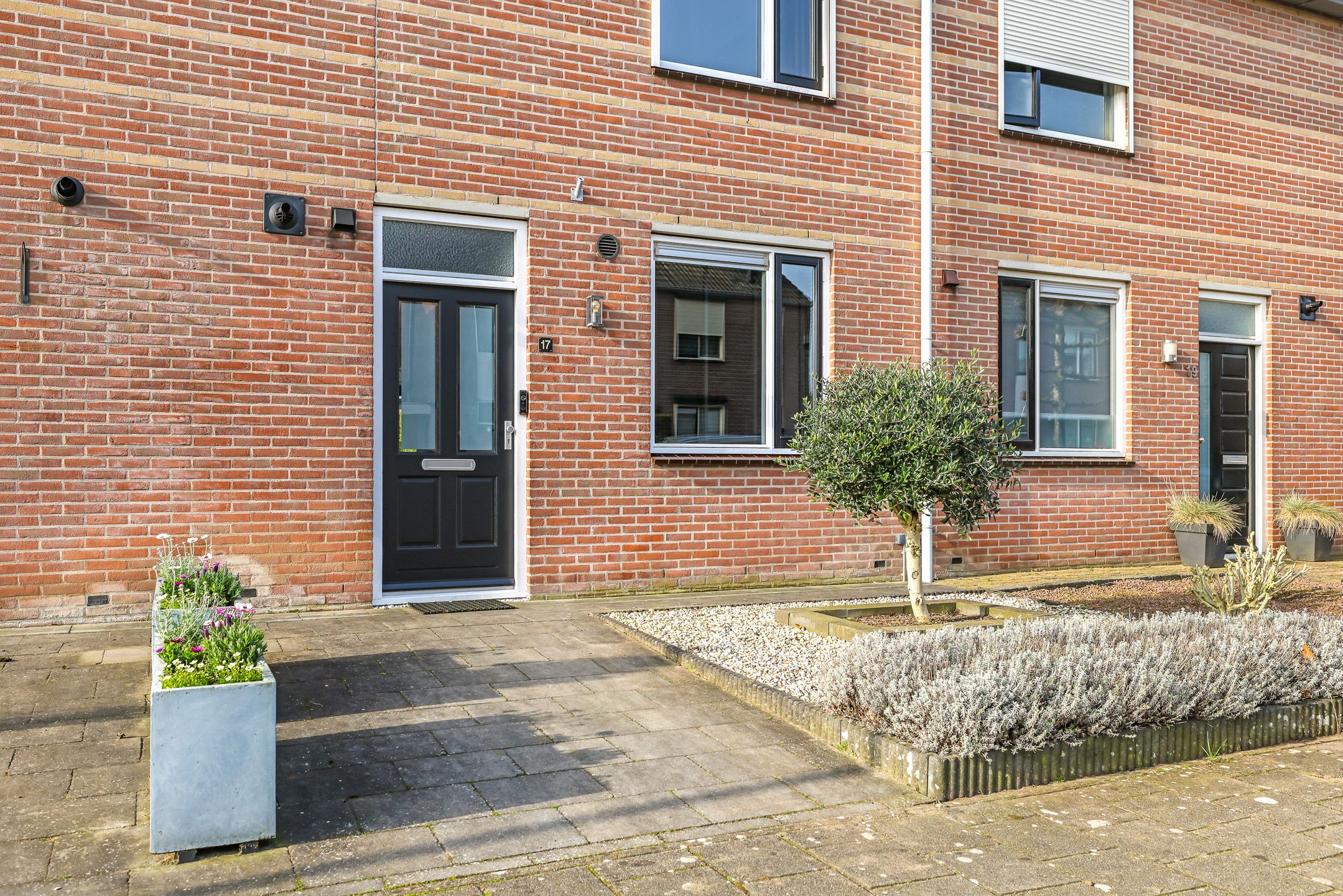 Foto 6 van Schoutstraat 17