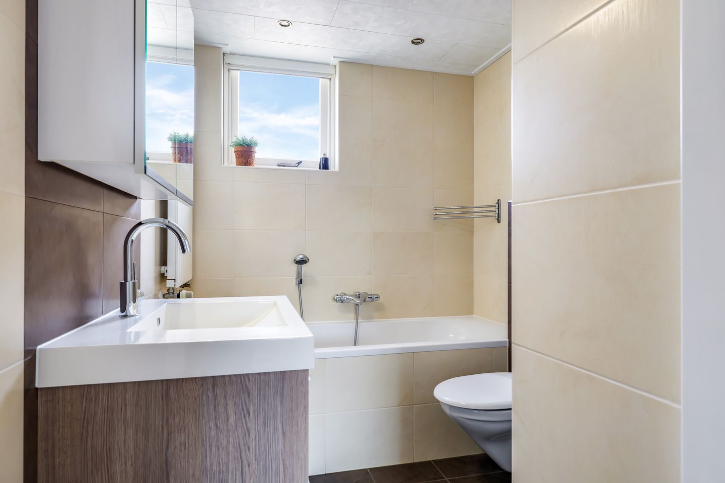 Foto 65 van Schoutstraat 17