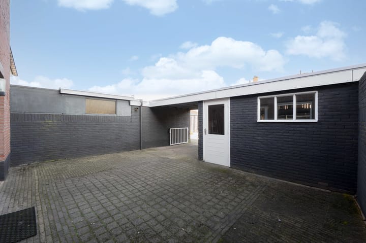 Photo 4 of Meidoornlaan 27