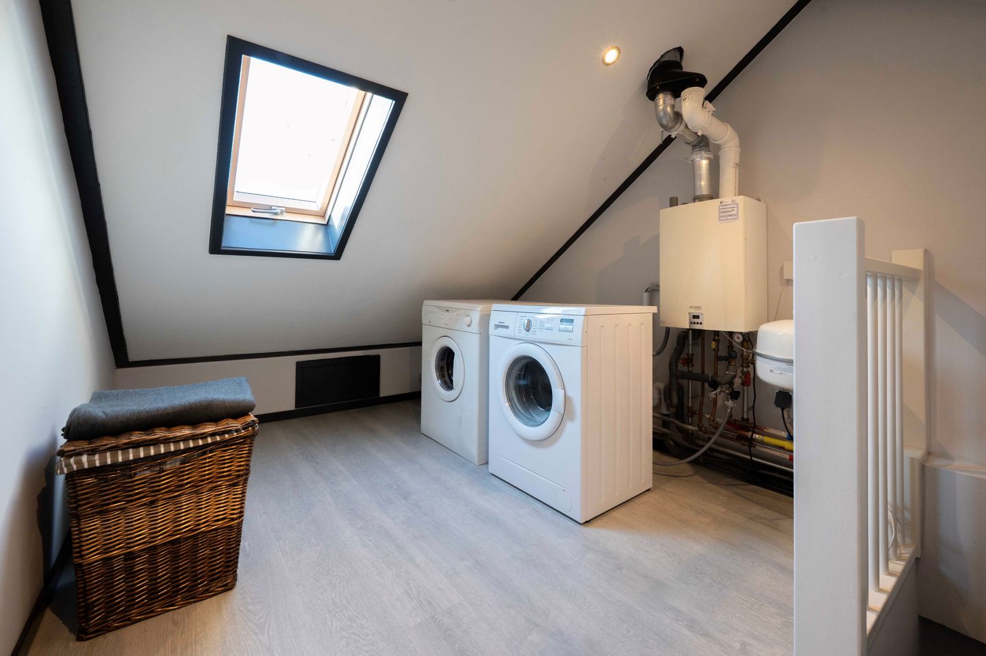 Foto 34 van Meidoornlaan 27