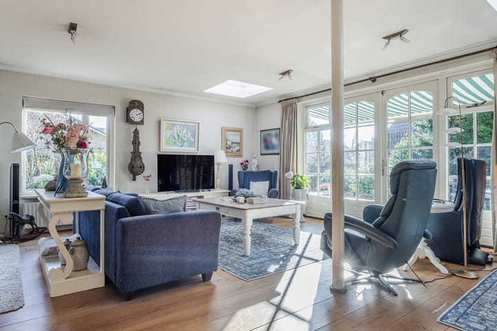 Photo 2 of Kon Wilhelminaweg 24