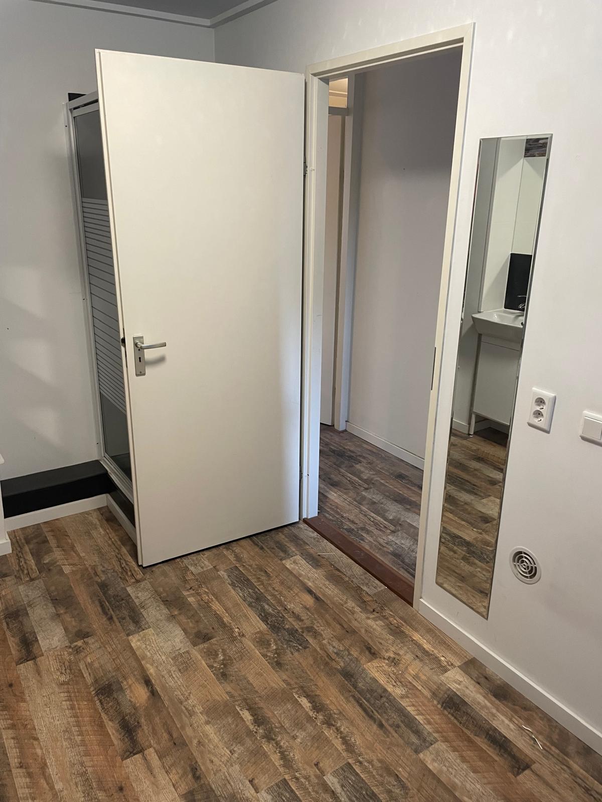 Foto 6 van Hermine Moquettestraat 20