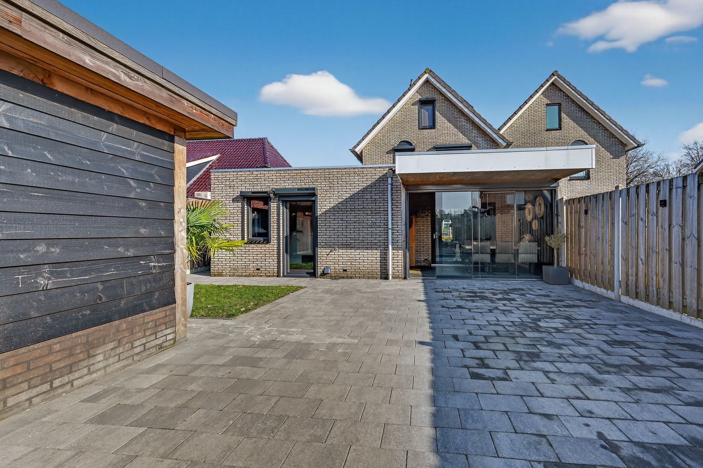 Foto 44 van Voeghoutenstraat 22