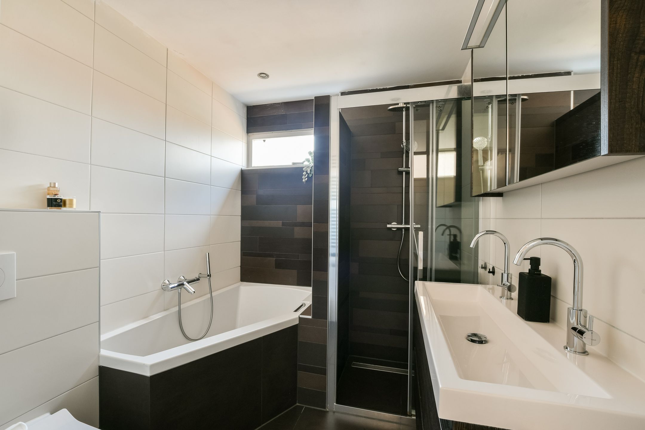 Foto 18 van Tarwestraat 111