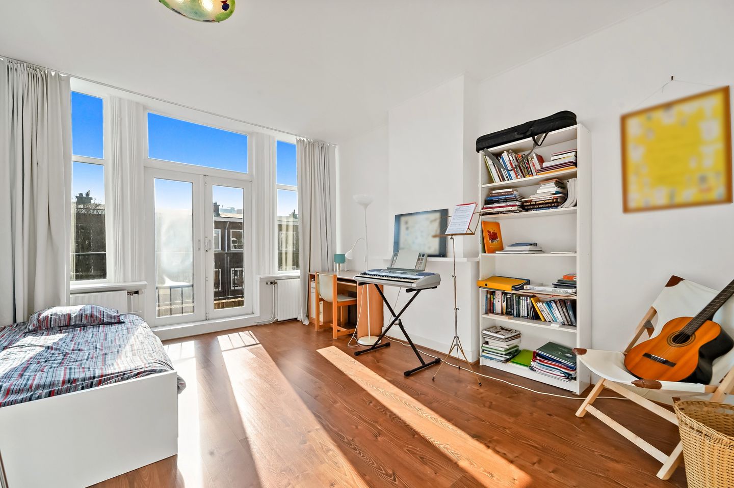 Photo 35 of Van Hoornbeekstraat 21