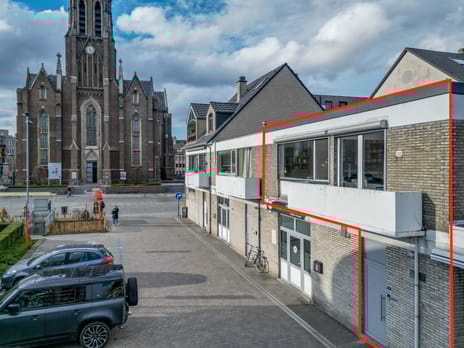 undefined main image