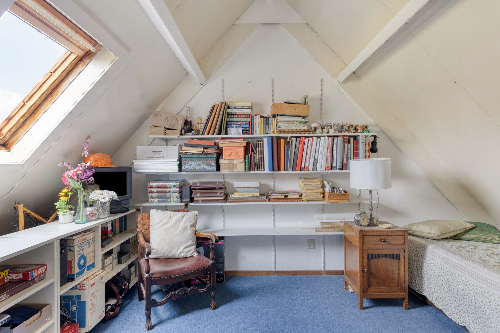 Semi-detached family home with garage in Enter — 21