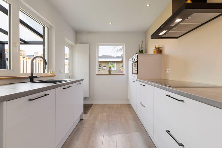 Foto 3 van Heer van Rodestraat 38