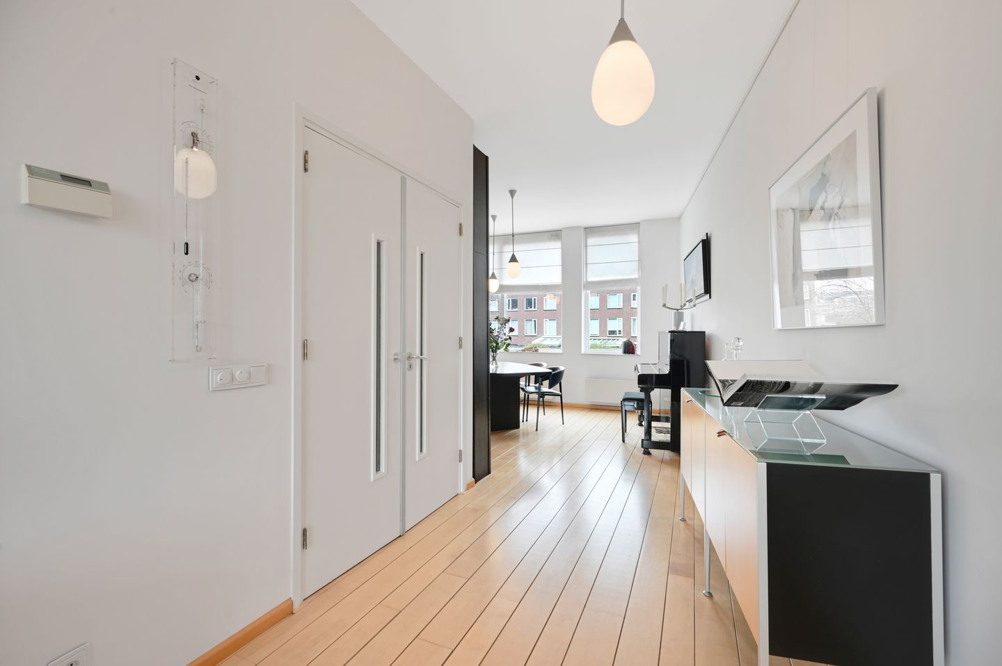 Spacious City Villa on the Singel with Private Parking — 23