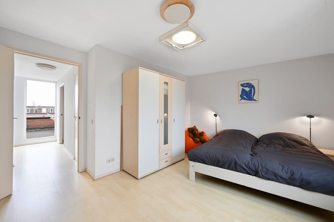 Spacious City Villa on the Singel with Private Parking — 37