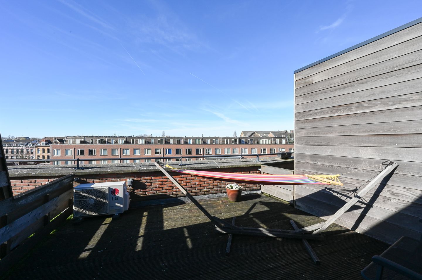 Spacious City Villa on the Singel with Private Parking — 38