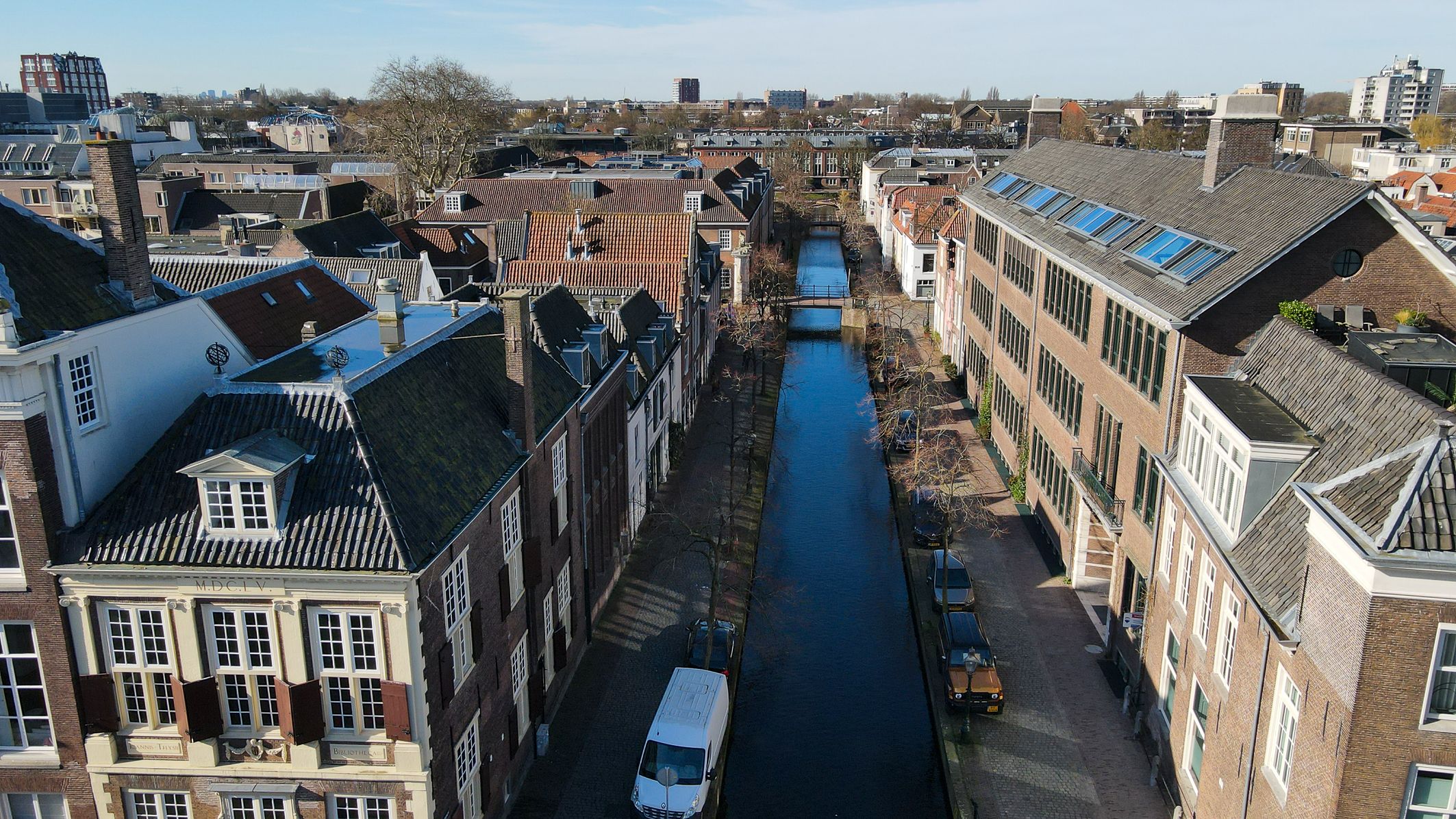Spacious City Villa on the Singel with Private Parking — 48