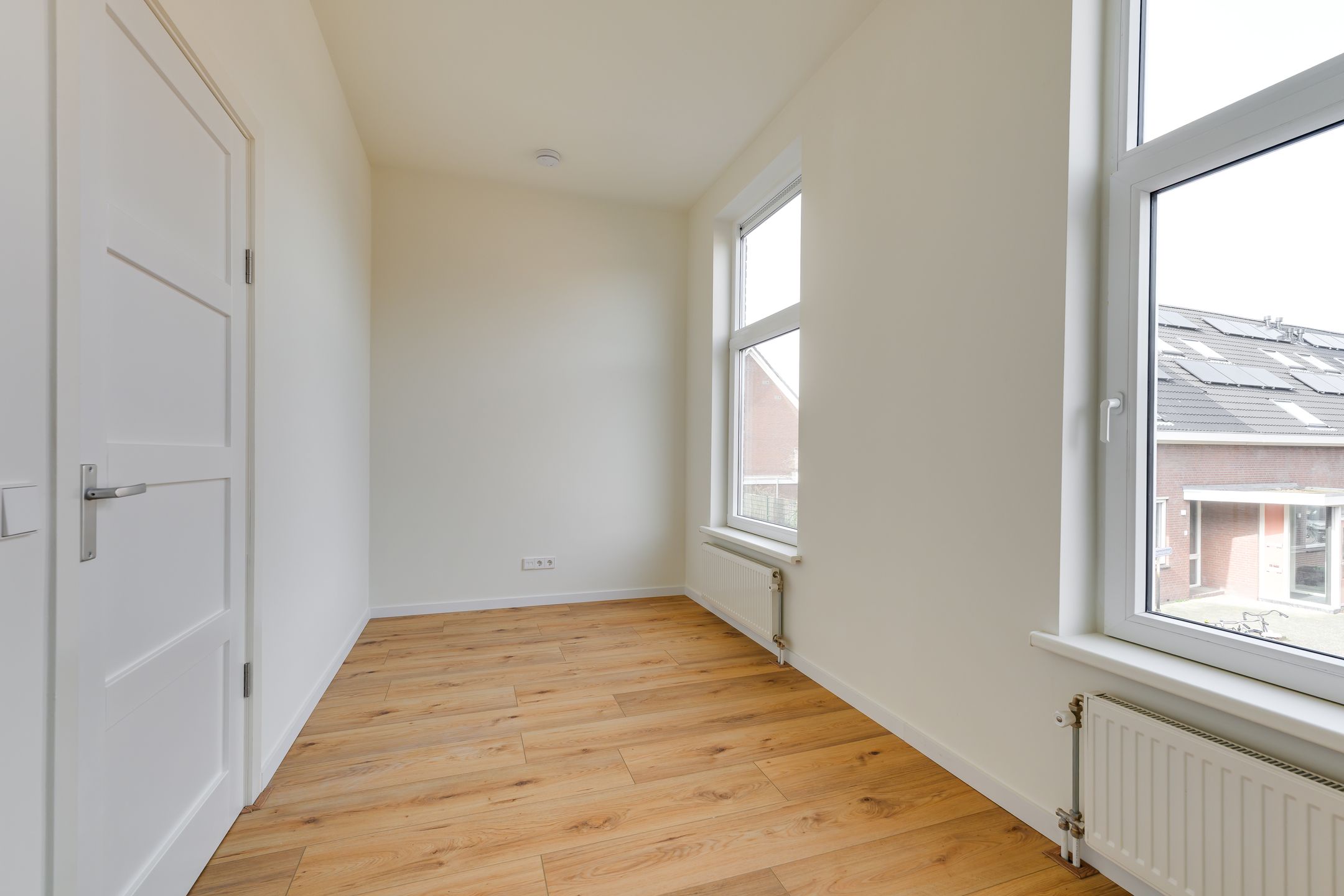 Renovated Apartment with South-Facing Balcony in Leiden Noorderkwartier — 14