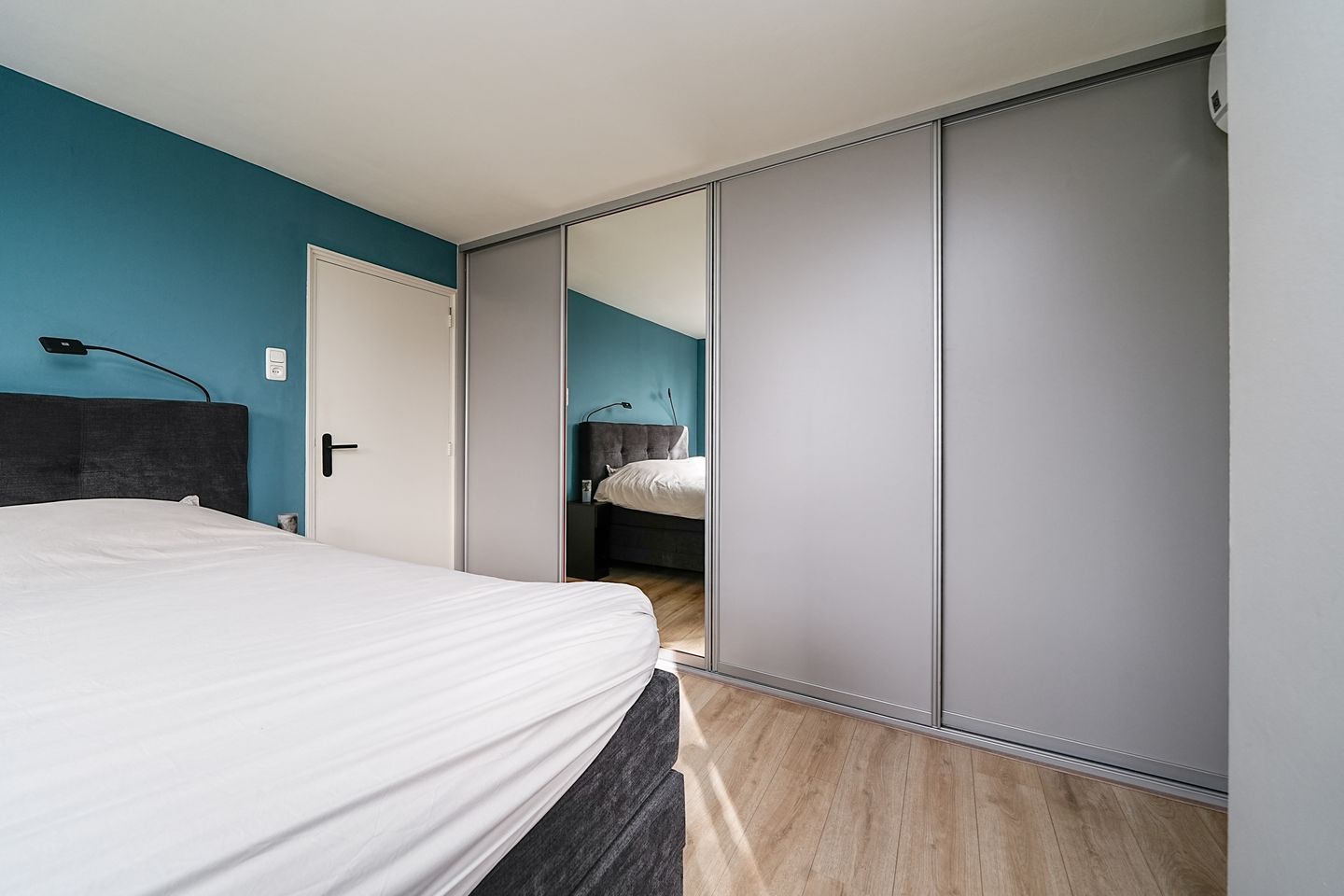 Spacious corner house with garage and energy label A in Alblasserdam — 20